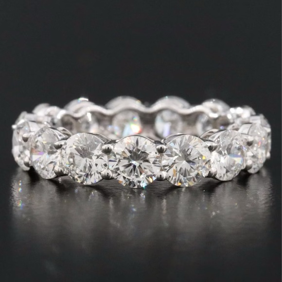 14K 5.35 Carat Diamond Eternity Ring - Picture 1 of 7